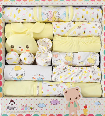 Newborn Gift Set with 18 Cotton Baby Clothes