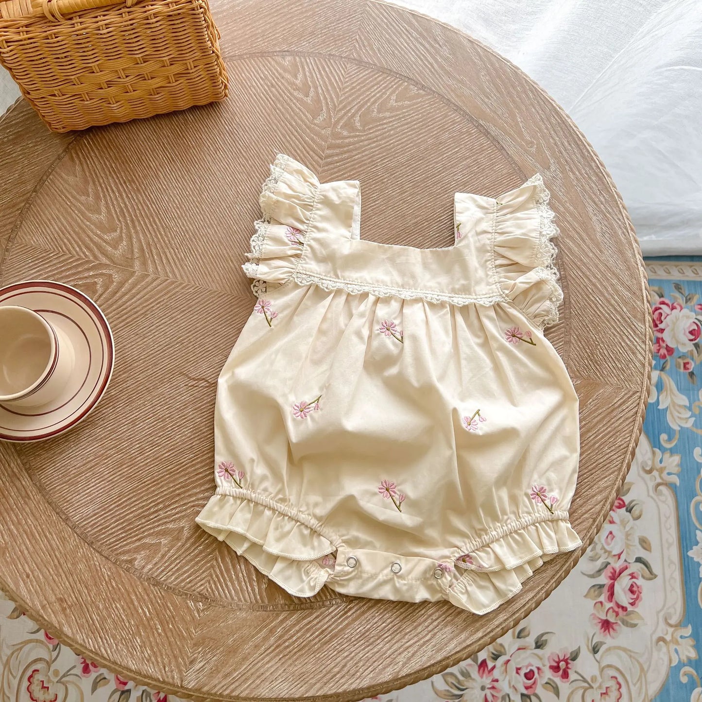 2024 Summer Cute Baby Romper with Lace and Embroidery