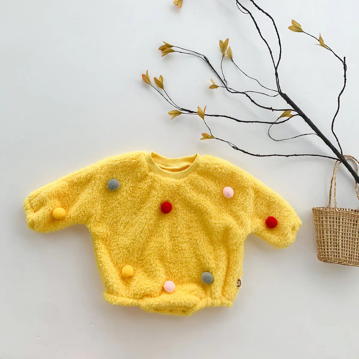 Cute Triangle Bag for Baby with Fart Clothes Design