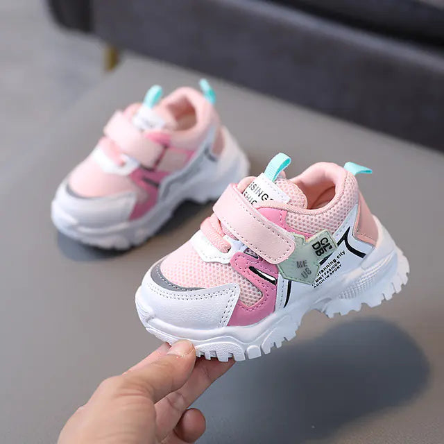 Ultra-Light Sports Shoes for Infants and Toddlers
